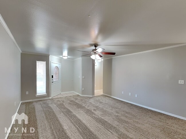 Photo - 5417 Harvard St