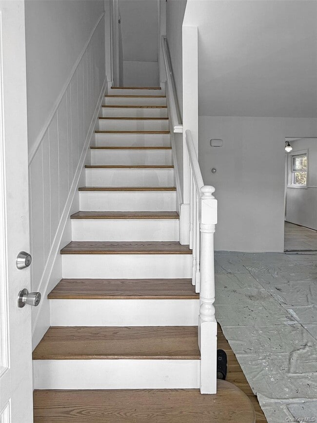 Photo - 13 Winston Ln