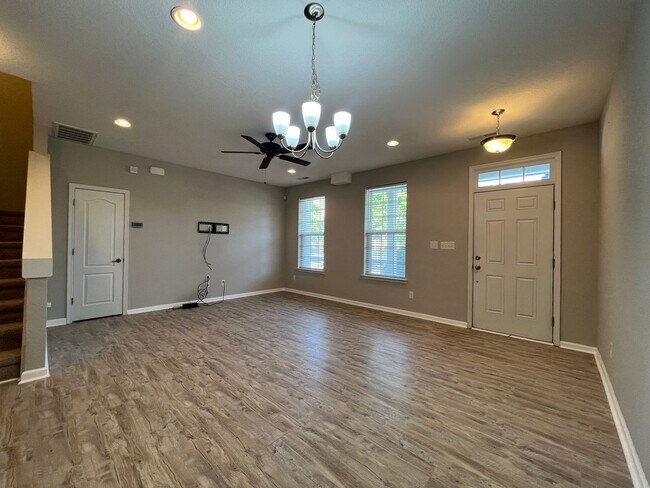 Photo - Welcome home - Trilevel H20 Townhome!