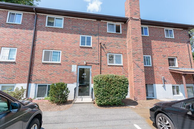 Photo - 14 Bryon Rd Condo Unit 5