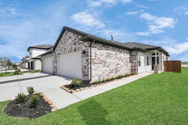 Photo - 21039 Shore Oak Dr