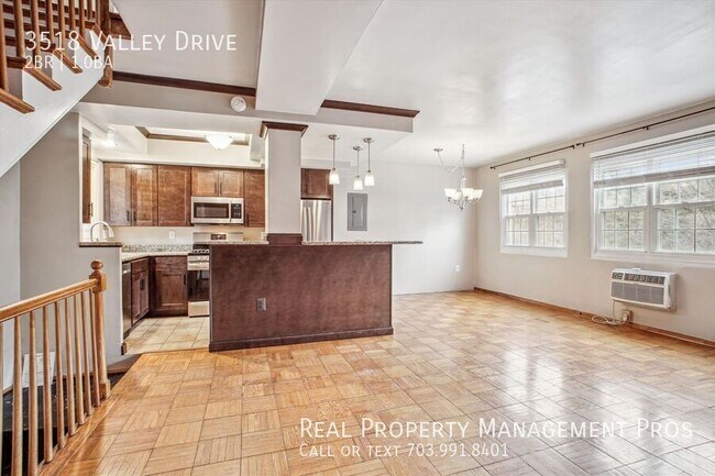 Photo - 3518 Valley Dr