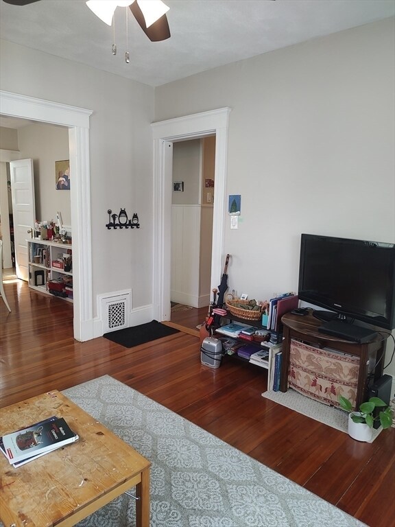 Photo - 6 Arcadia St Unit 2