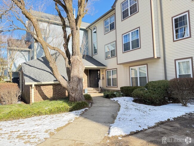 Building Photo - 6073 Cedar Ct Rental