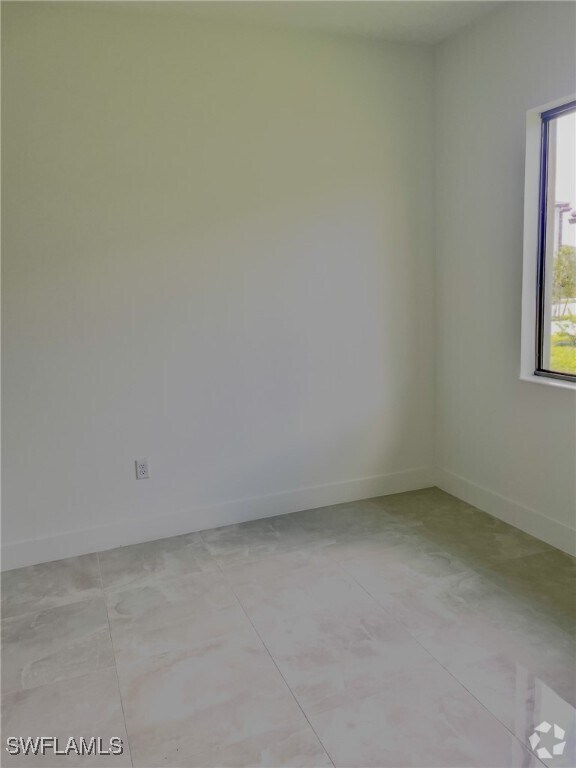 Building Photo - 5225 Marano Dr Rental