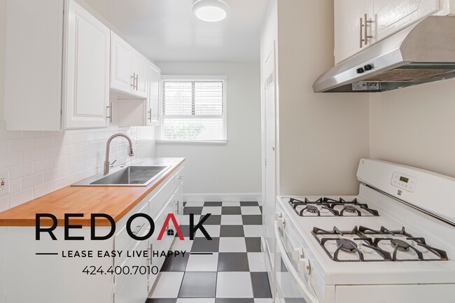 Photo - ~2 Weeks FREE~ Charming and Bright Studio ... Unidad 11