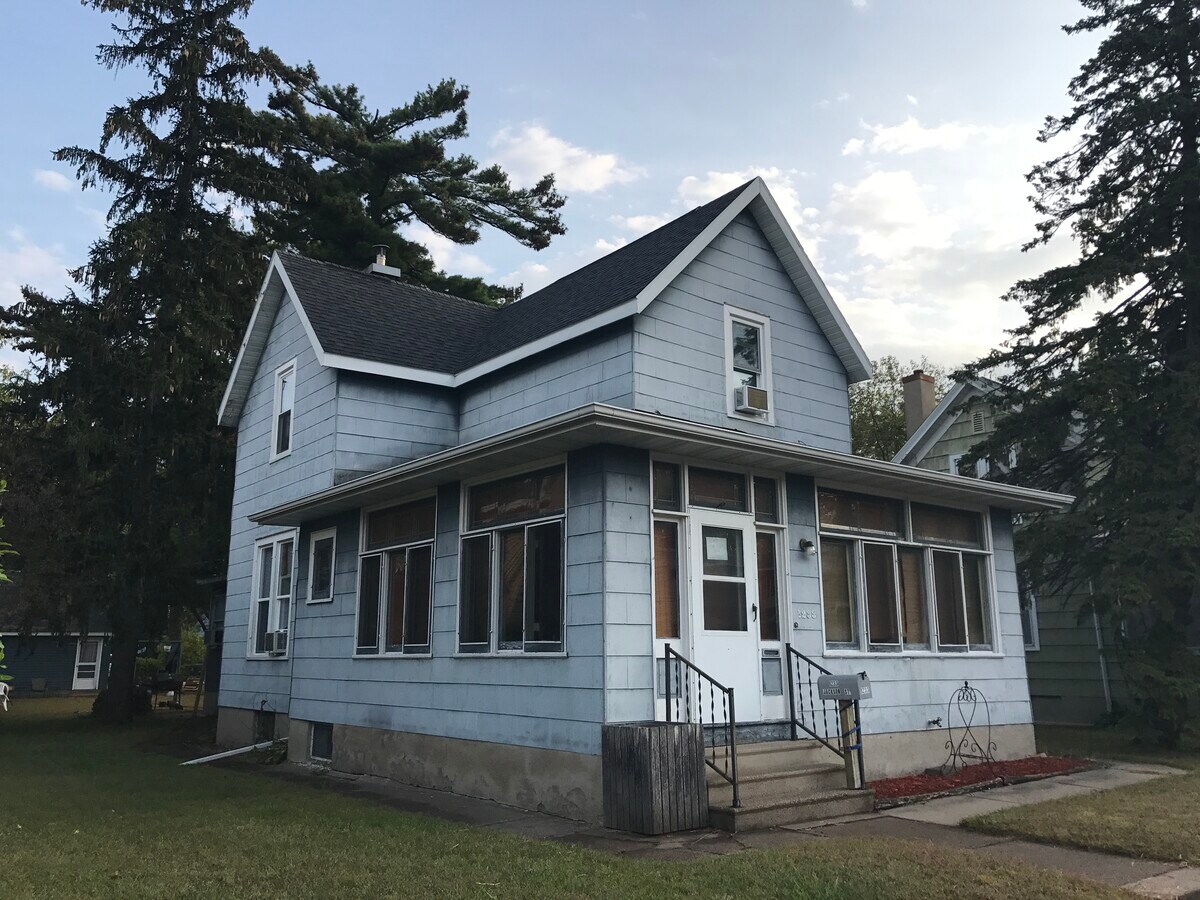 Photo - 1233 Jackson St