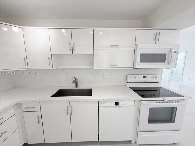 Photo - 2333 Brickell Ave Unit 1407