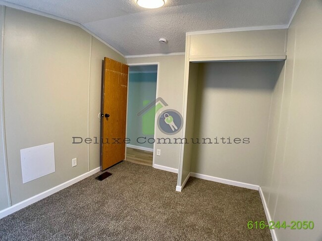 Photo - 129 Wesler Dr