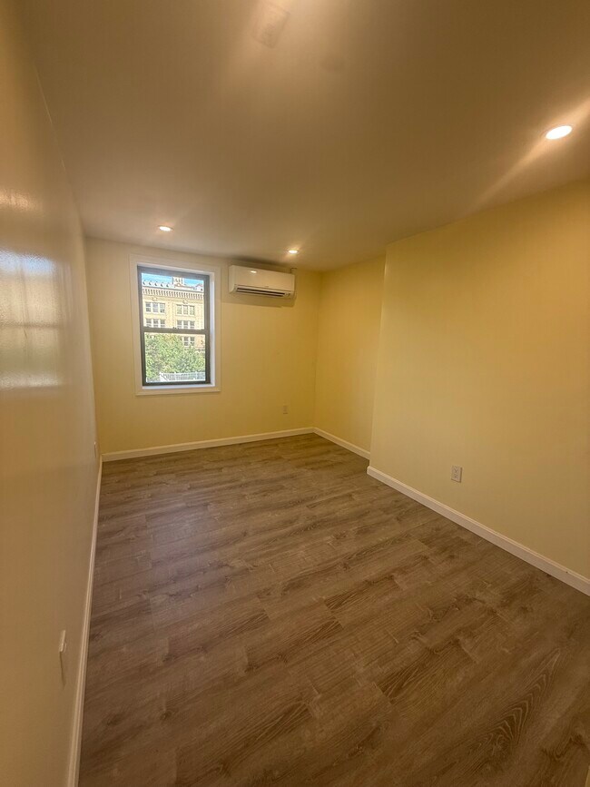 Photo - 15 Hudson St Unit 3