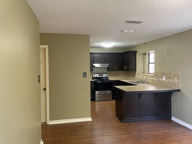 Photo - 101 Martingale Unit 1-A