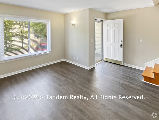 Building Photo - 4958 Edmondson Pike Unit H43 Rental