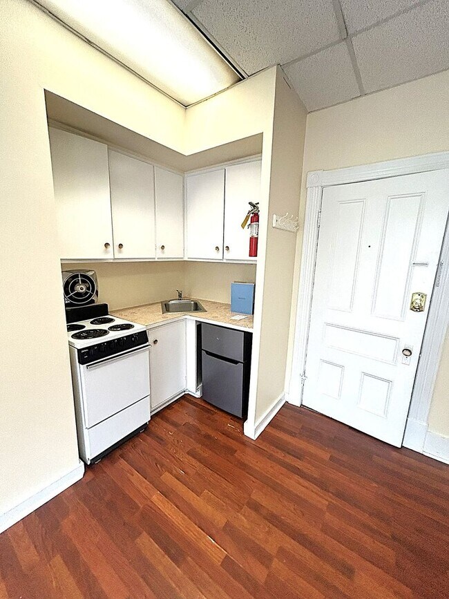 Photo - 46 N Prospect St Unit 46 North Prospect Street #4