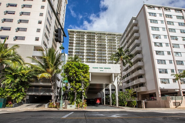 Entrance - 2440 Kuhio Ave Unit 610