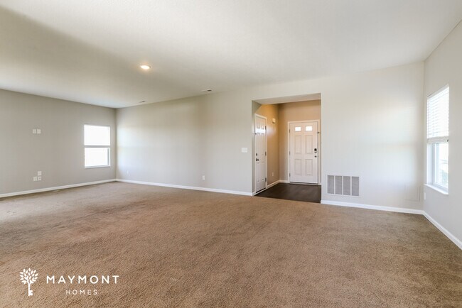 Photo - 1154 Stratford Wy