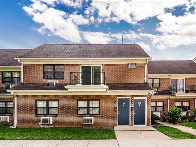 Photo - Freehold In-Town Commons