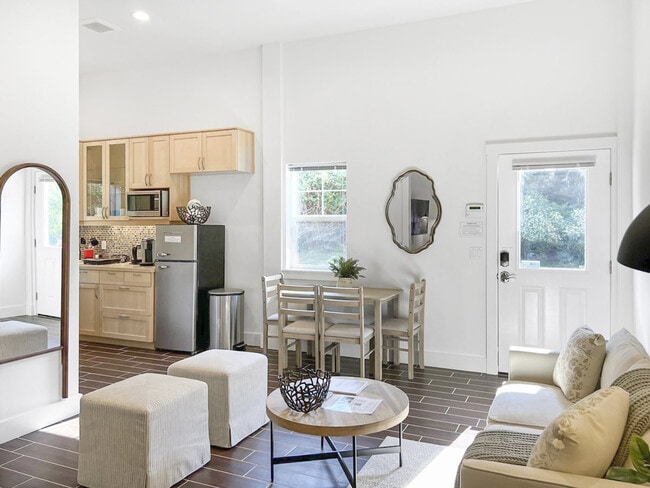 Photo - 3355 Saratoga Rd Unidad SI ID1035922P