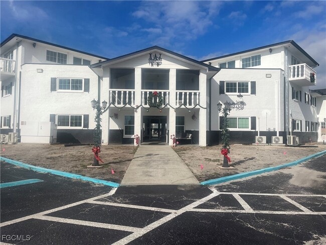 Photo - 3706 Broadway Unidad 27