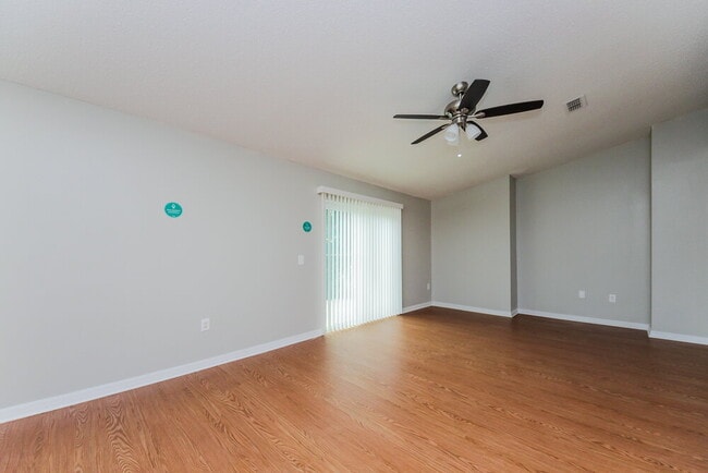 Photo - 3235 Hunters Chase Loop House