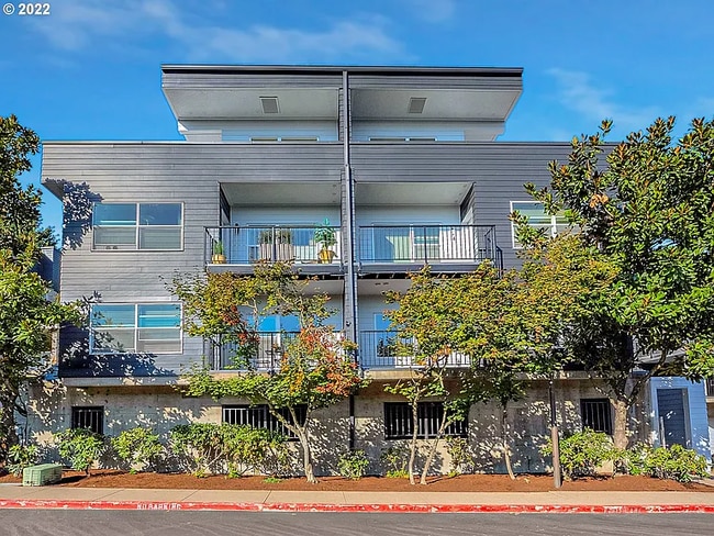 Building Photo - 610 S Nevada St Rental