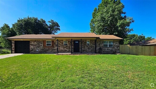 Building Photo - 3008 E Noble Dr Rental