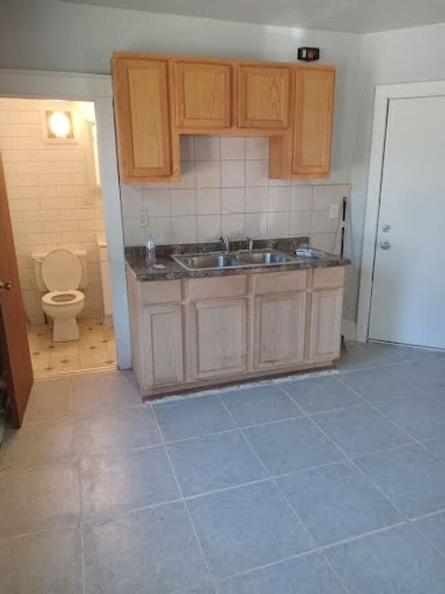 Photo - 2319 S 17th St Unit Lower