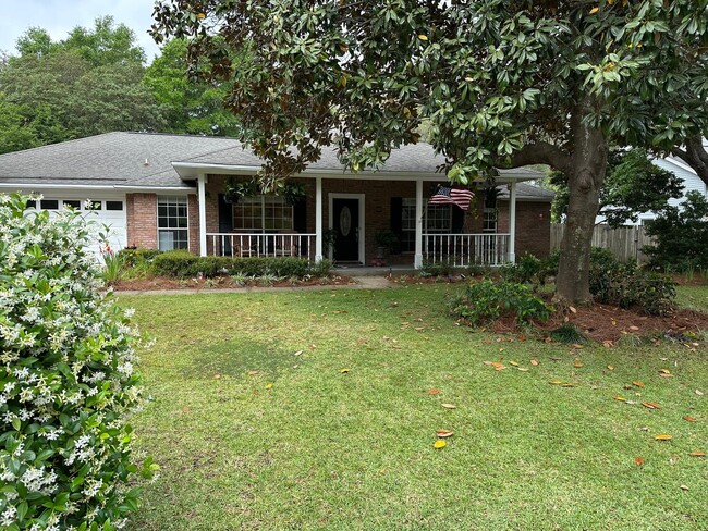 Photo - 1670 Parkside Cir House