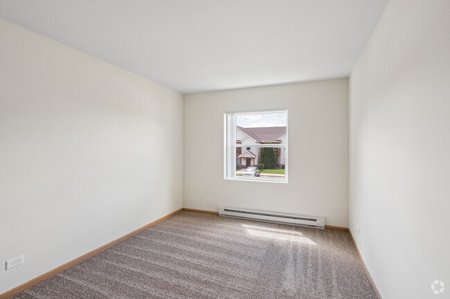 2BR, 2BA - 1,055SF - Second Bedroom