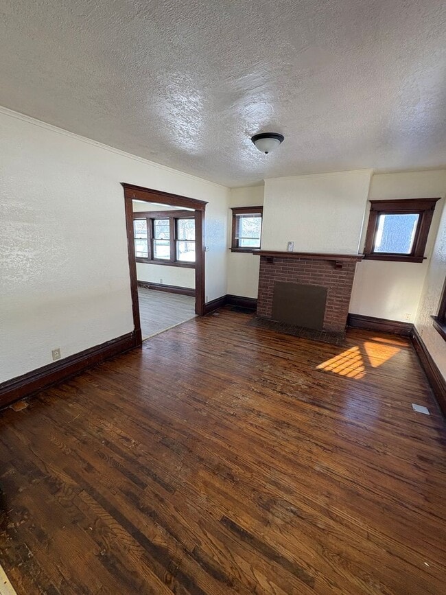 Photo - 3 bedroom 1 bathroom single family home