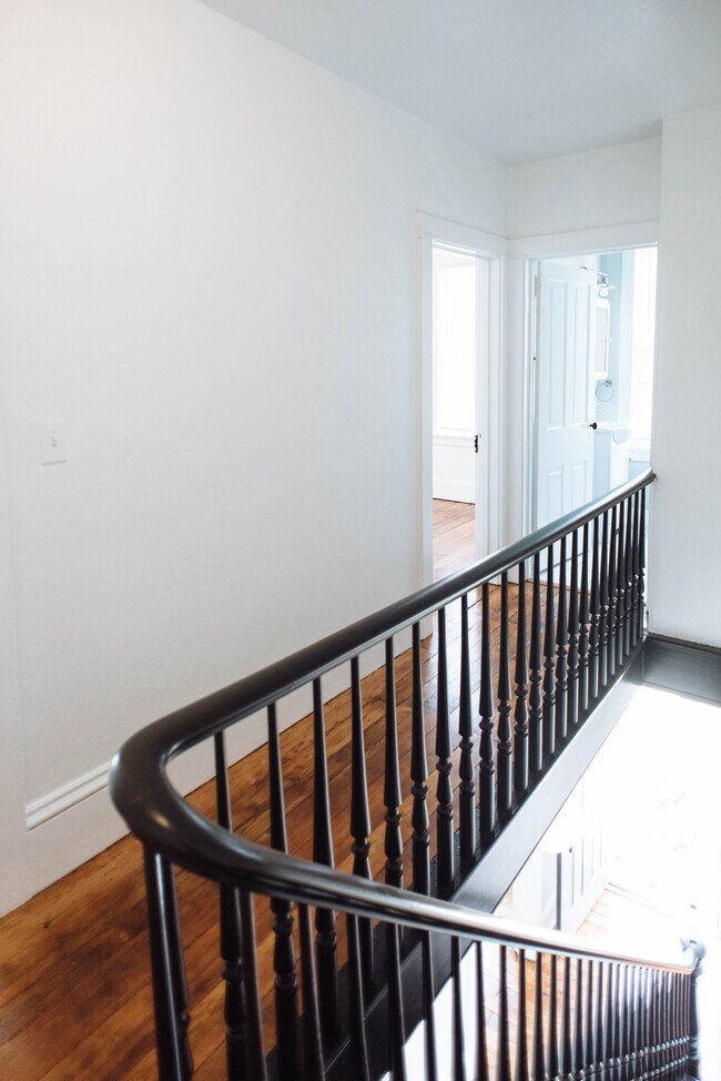 Photo - 59 W Donegal St Unit Apartment 1