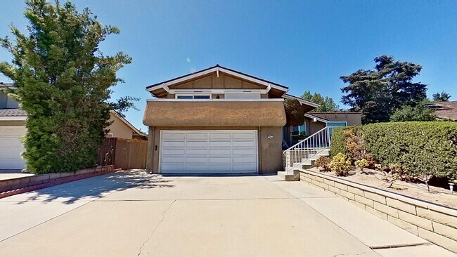 1825 Celeste Ln
