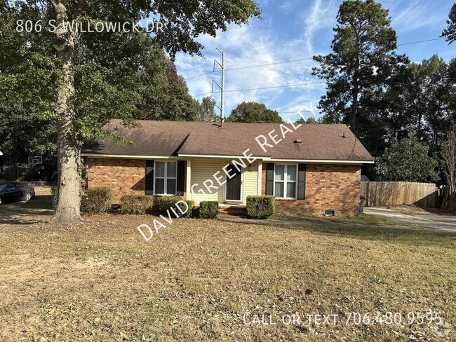 Building Photo - 806 S Willowick Dr Rental