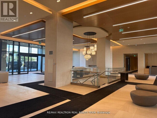 Photo - 8960 Jane St Unité 807