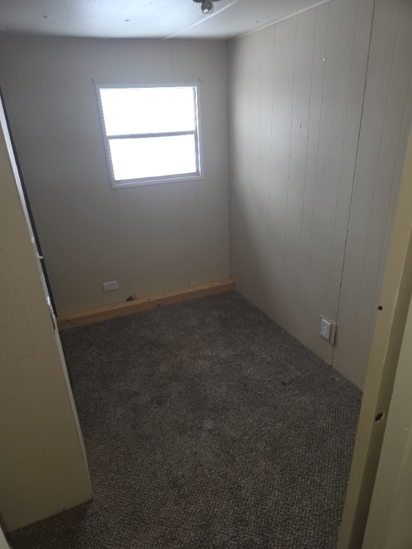 Photo - 4689 Kirby Ave NE