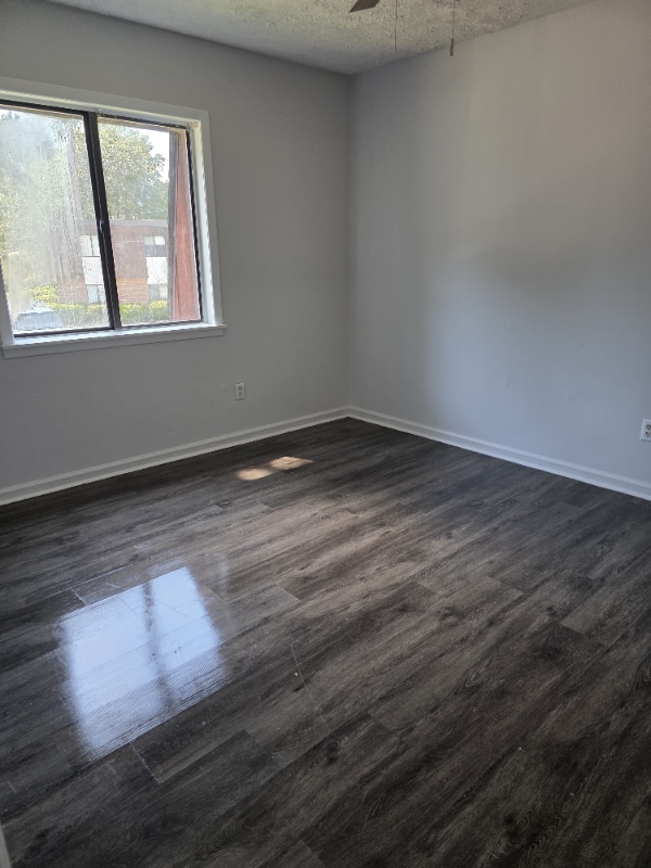 Photo - 615 Carter Ln Unit b5