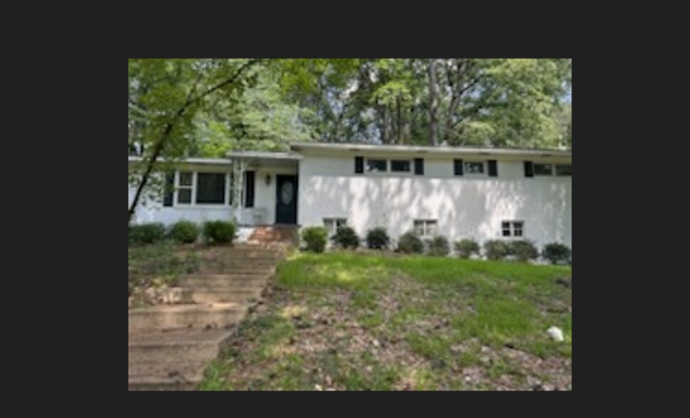 Photo - 2314 Bluecutt Rd