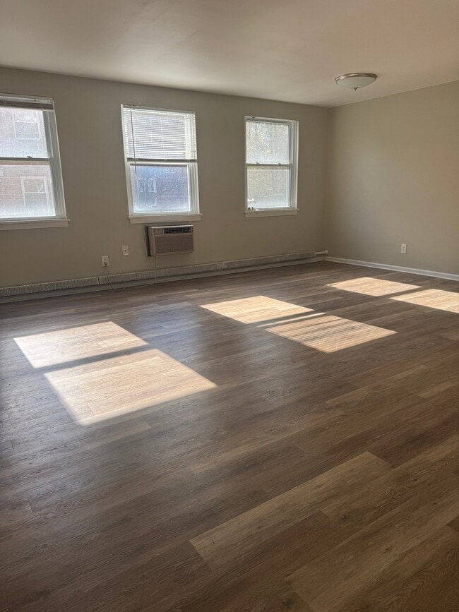 Photo - 13797 Cedar Rd Unit 204