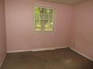 Photo - 767 Cedar St