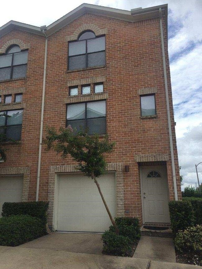 Photo - 3501 Link Valley Dr. Unit 901