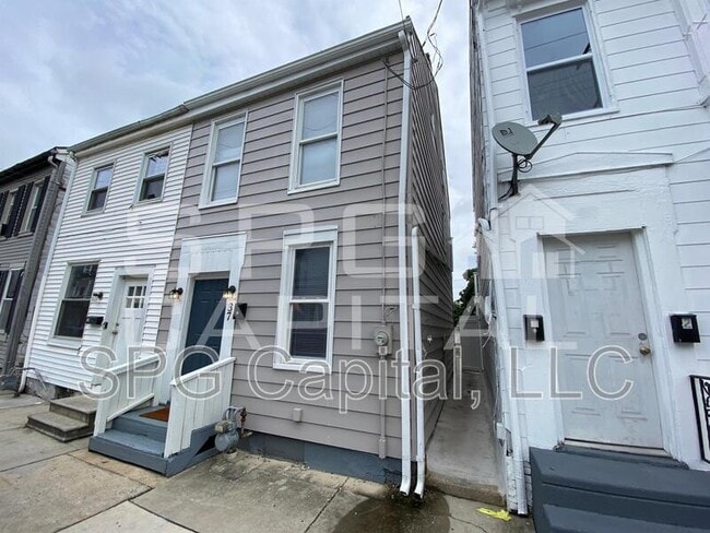 Building Photo - 37 N Hartley St Rental