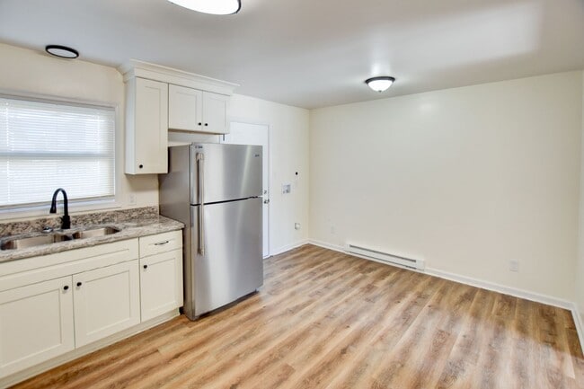 Photo - 2625 Harvard Dr Unit 2625 Harvard Ave