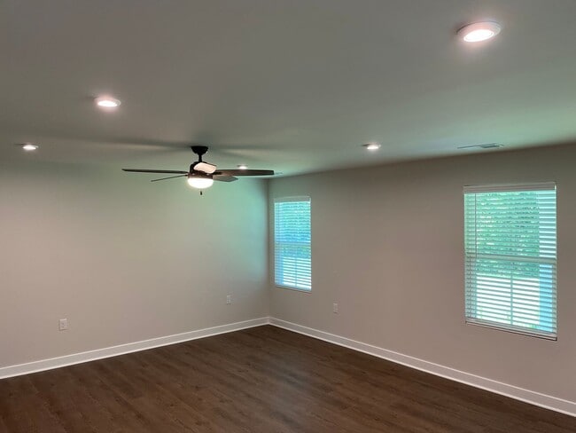 Photo - 1324 Nora Ct