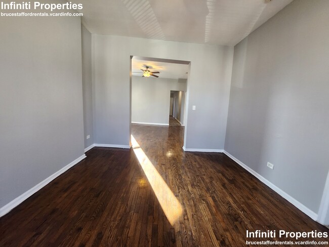 Photo - 7314 S Kenwood Ave Condo Unit 2