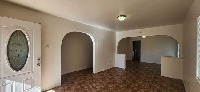 Photo - Bryant Unit A