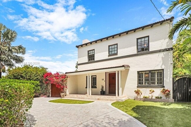 Photo - 111 SW 29th Rd