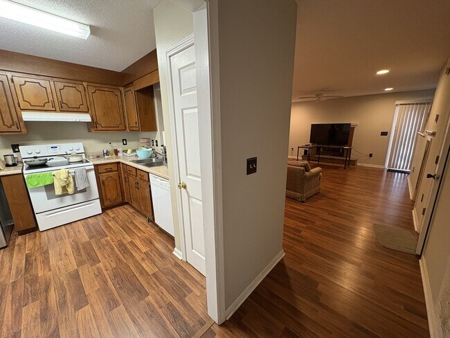 Photo - 108 College Heights Blvd