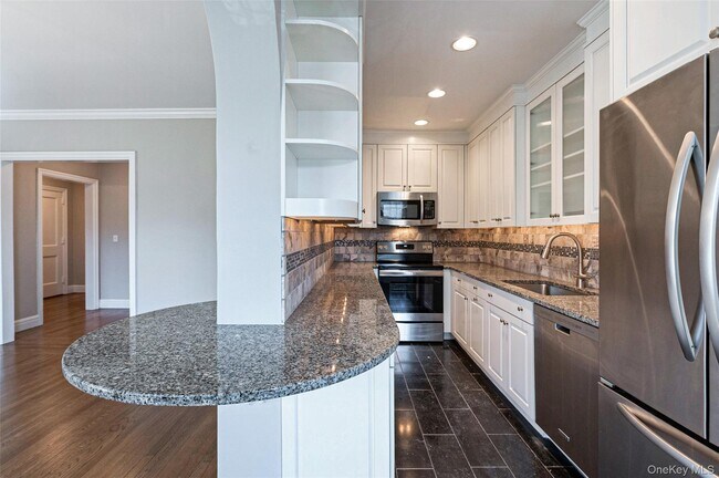 Photo - 26 East Pkwy Unit 14A