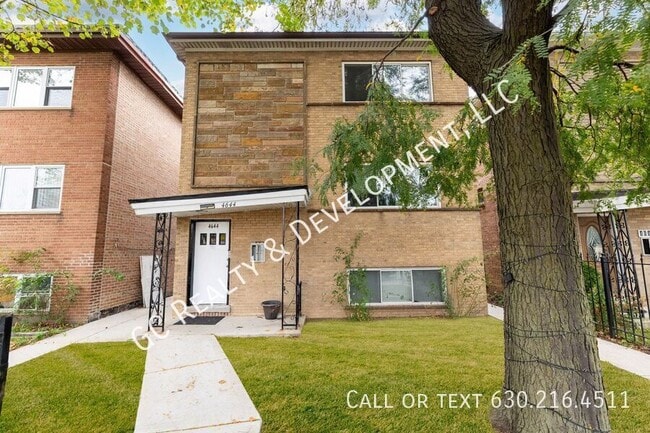 Building Photo - 4644 W 47th St Unit 2