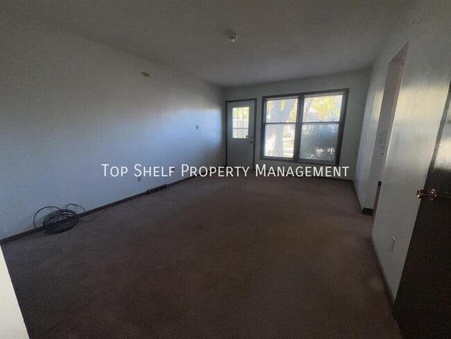 Photo - 4319 67th St