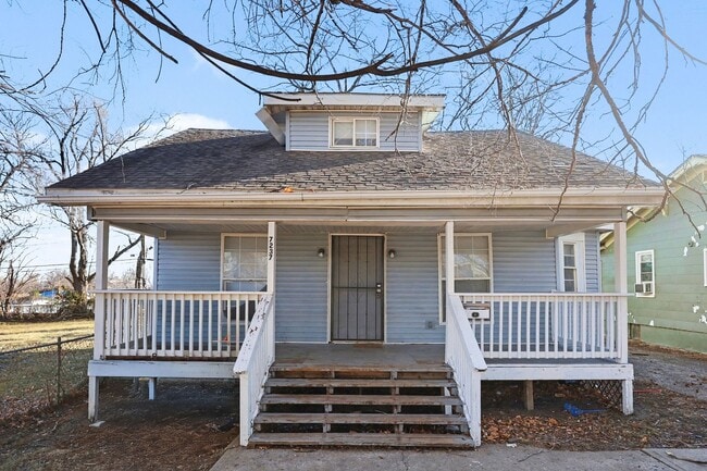 Photo - Beautiful 2 Bedroom 1 Bathroom house in Kansas City!